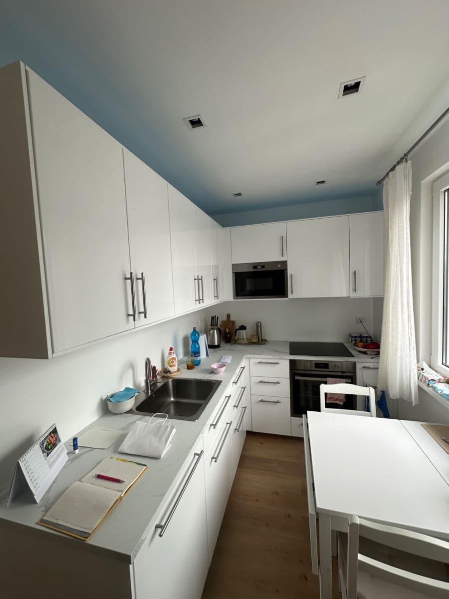 3 bedroom flat for sale, 67 m², Brigádníků, Karlovy Vary, Karlovarský Region 3 bedroom flat for sale, 67 m², Brigádníků, Karlovy Vary, Karlovarský Region