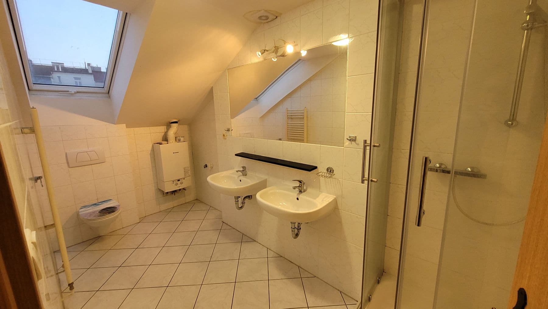 3 bedroom flat to rent, 72 m², Veletržní, Prague, Prague 3 bedroom flat to rent, 72 m², Veletržní, Prague, Prague