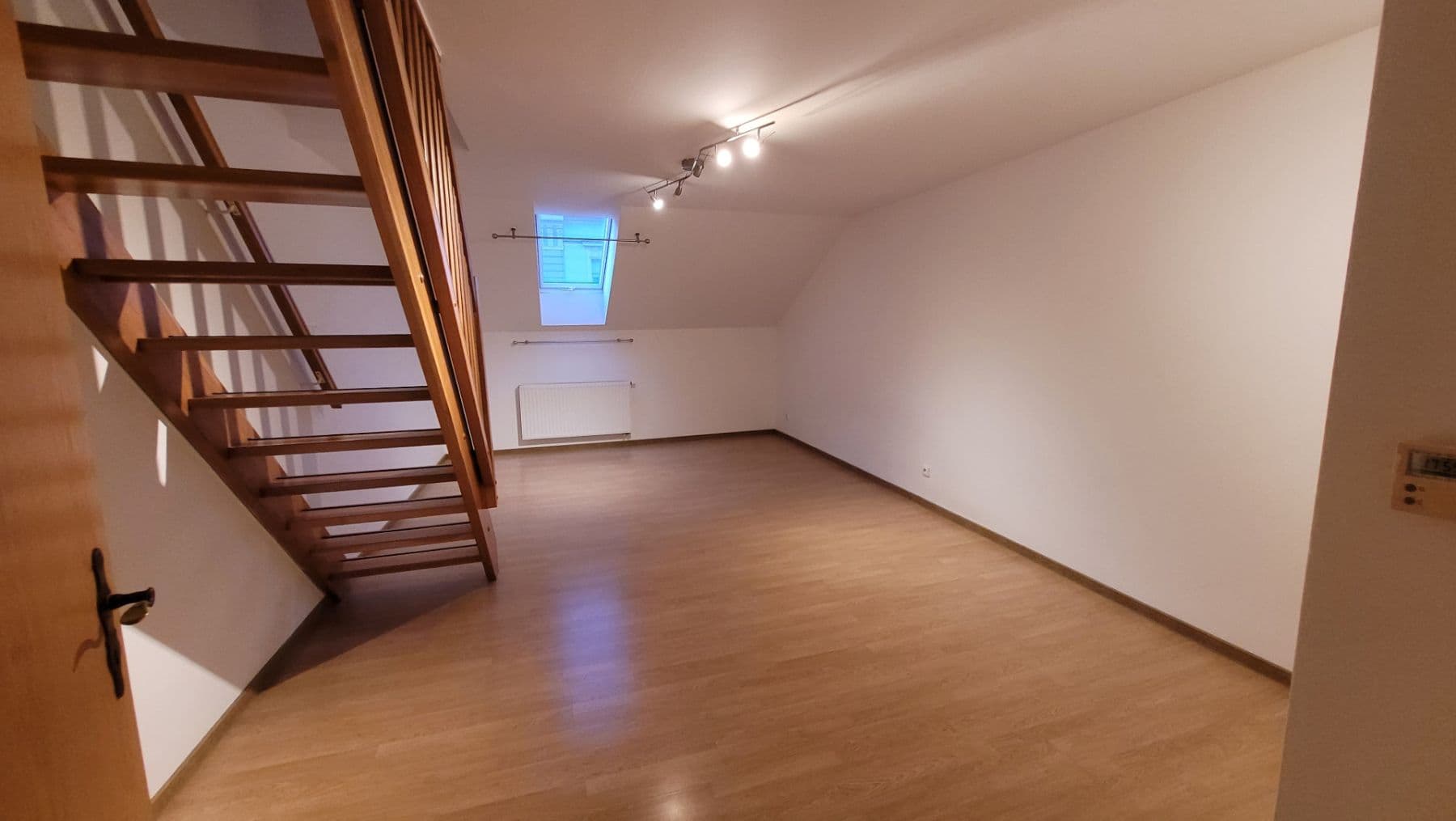 3 bedroom flat to rent, 72 m², Veletržní, Prague, Prague 3 bedroom flat to rent, 72 m², Veletržní, Prague, Prague