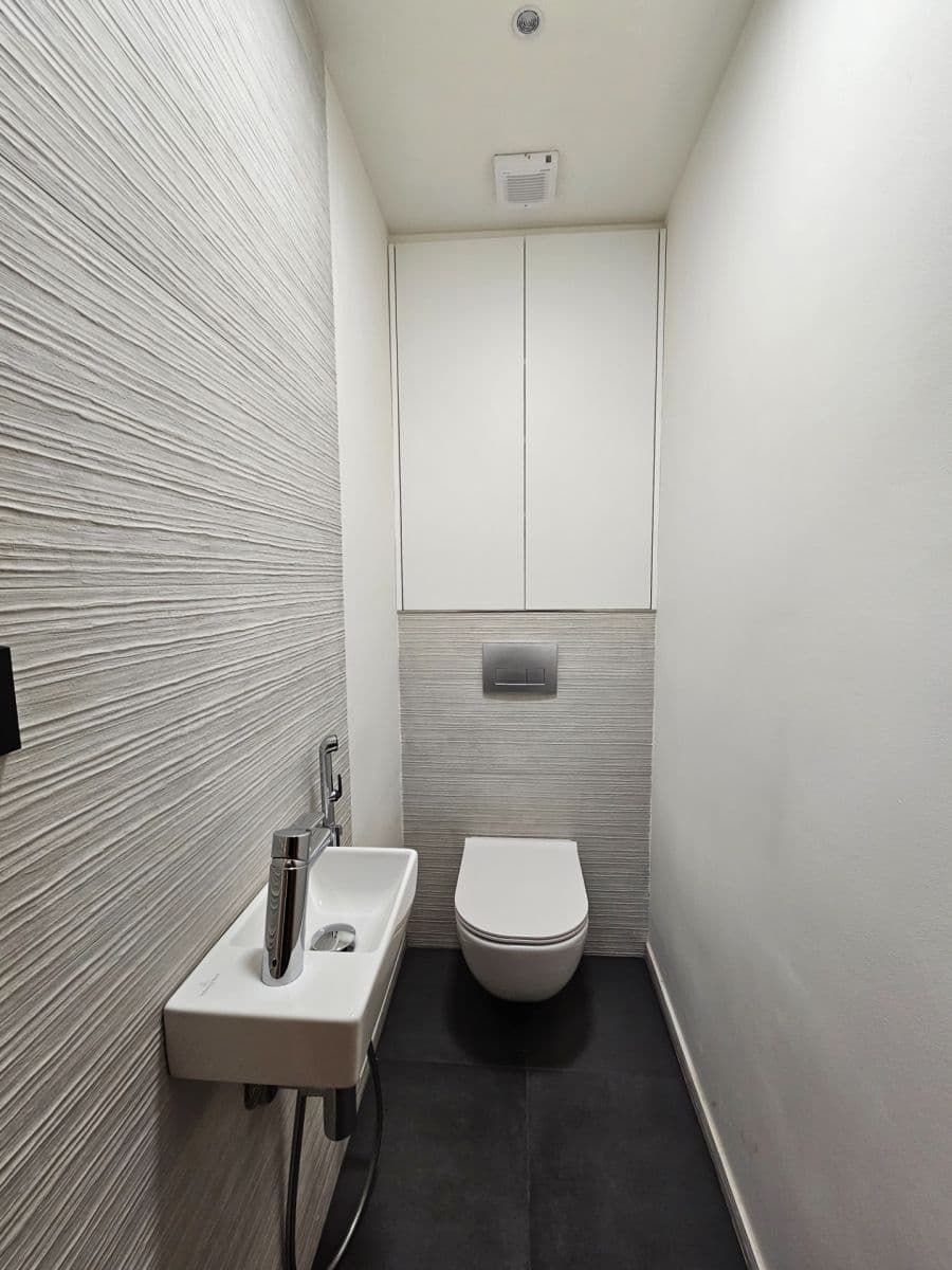 3 bedroom flat for sale, 68 m², Dubečská, Prague, Prague 3 bedroom flat for sale, 68 m², Dubečská, Prague, Prague