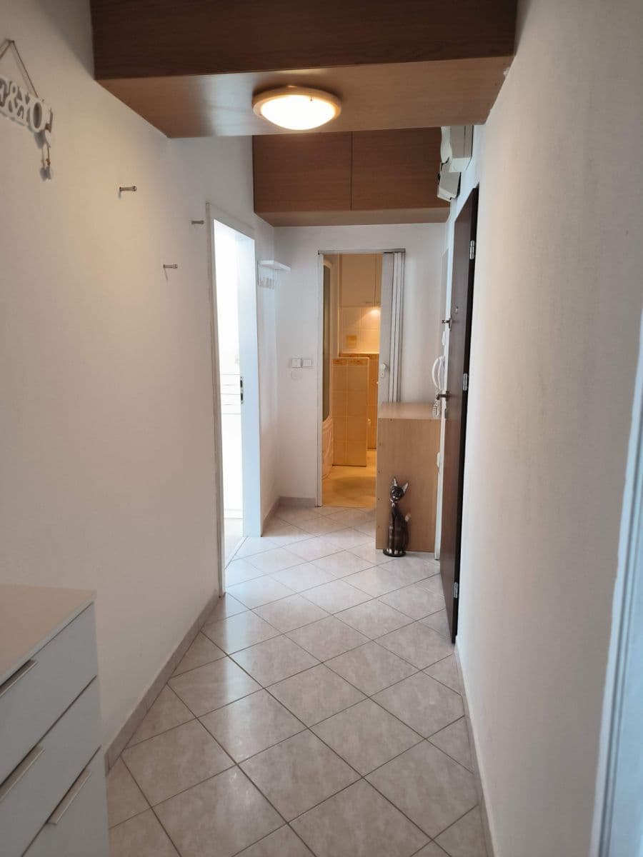 2 bedroom flat to rent, 44 m², Skupova, Olomouc, Olomoucký Region 2 bedroom flat to rent, 44 m², Skupova, Olomouc, Olomoucký Region