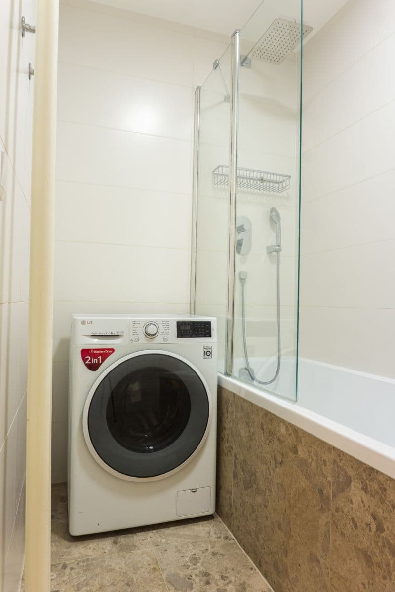 2 bedroom with open-plan kitchen flat to rent, 65 m², Slévačská, Prague, Prague 2 bedroom with open-plan kitchen flat to rent, 65 m², Slévačská, Prague, Prague