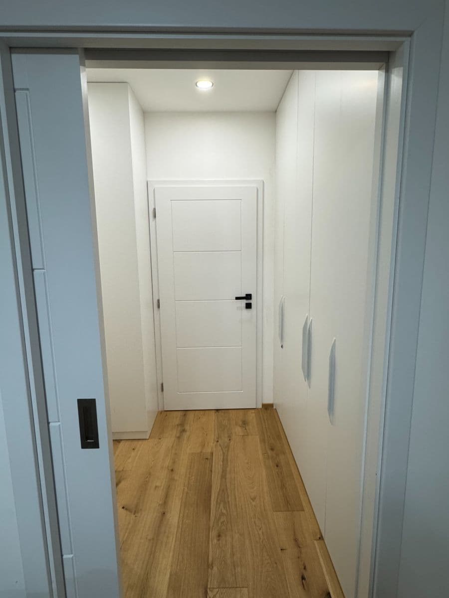 2 bedroom with open-plan kitchen flat to rent, 65 m², Slévačská, Prague, Prague 2 bedroom with open-plan kitchen flat to rent, 65 m², Slévačská, Prague, Prague