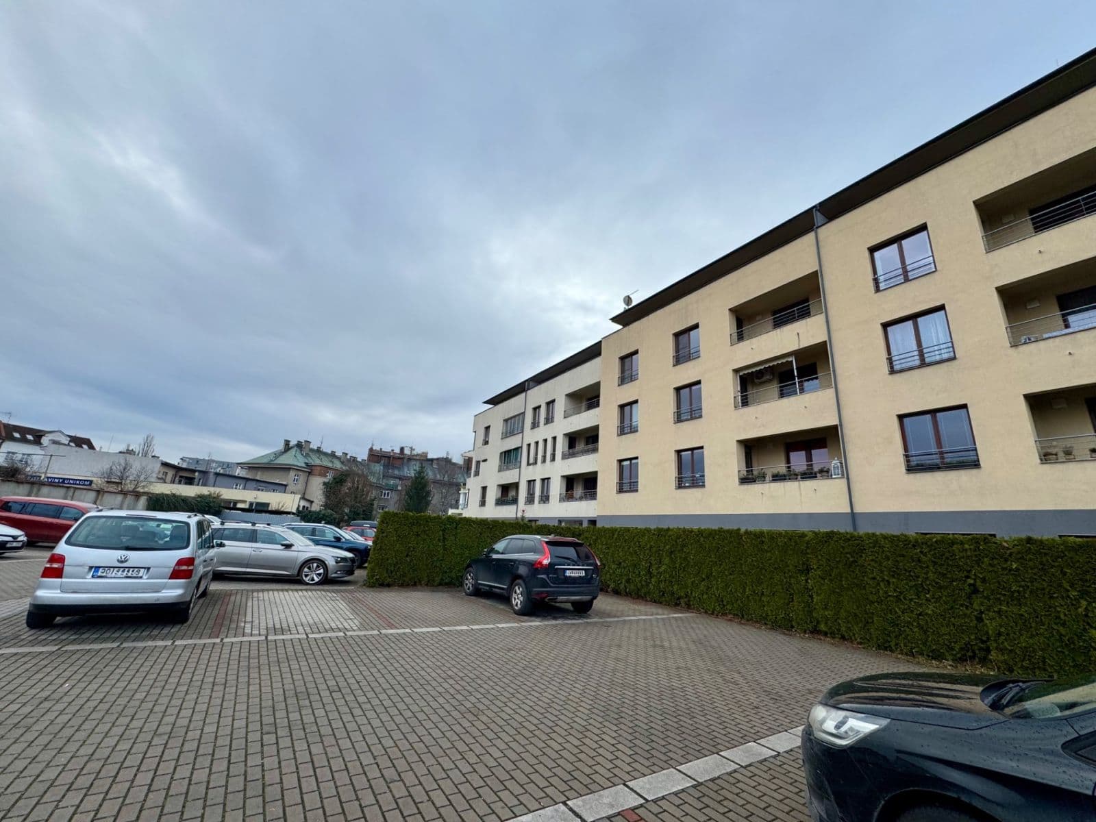 2 bedroom with open-plan kitchen flat to rent, 75 m², Chelčického, Kolín, Středočeský Region 2 bedroom with open-plan kitchen flat to rent, 75 m², Chelčického, Kolín, Středočeský Region