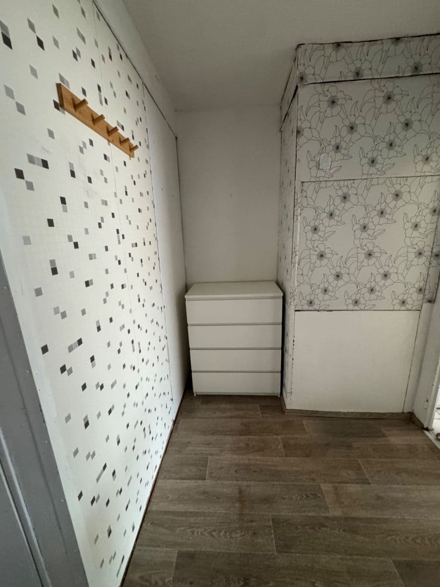 3 bedroom flat to rent, 76 m², Amforová, Prague, Prague 3 bedroom flat to rent, 76 m², Amforová, Prague, Prague