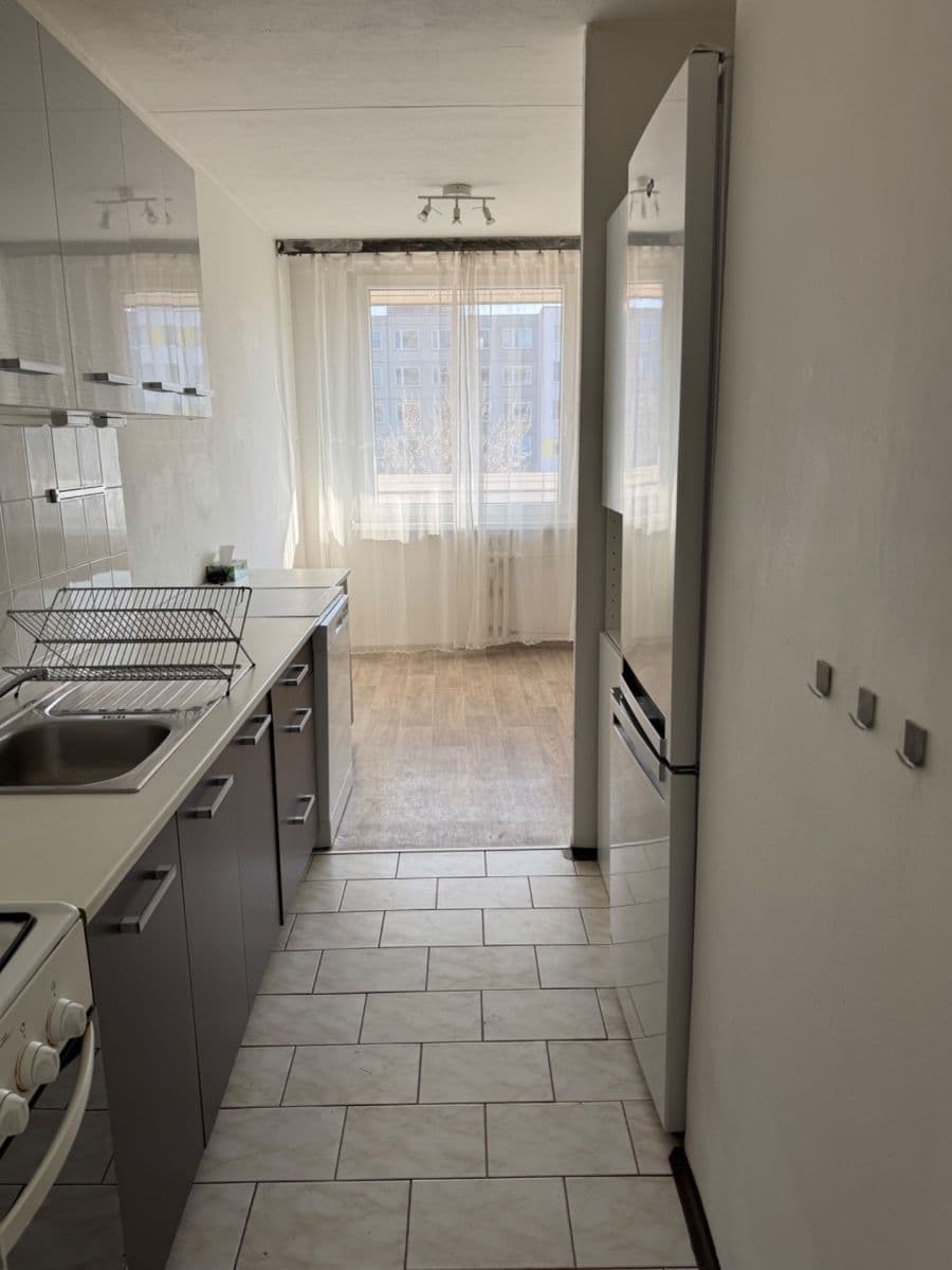 3 bedroom flat to rent, 76 m², Amforová, Prague, Prague 3 bedroom flat to rent, 76 m², Amforová, Prague, Prague