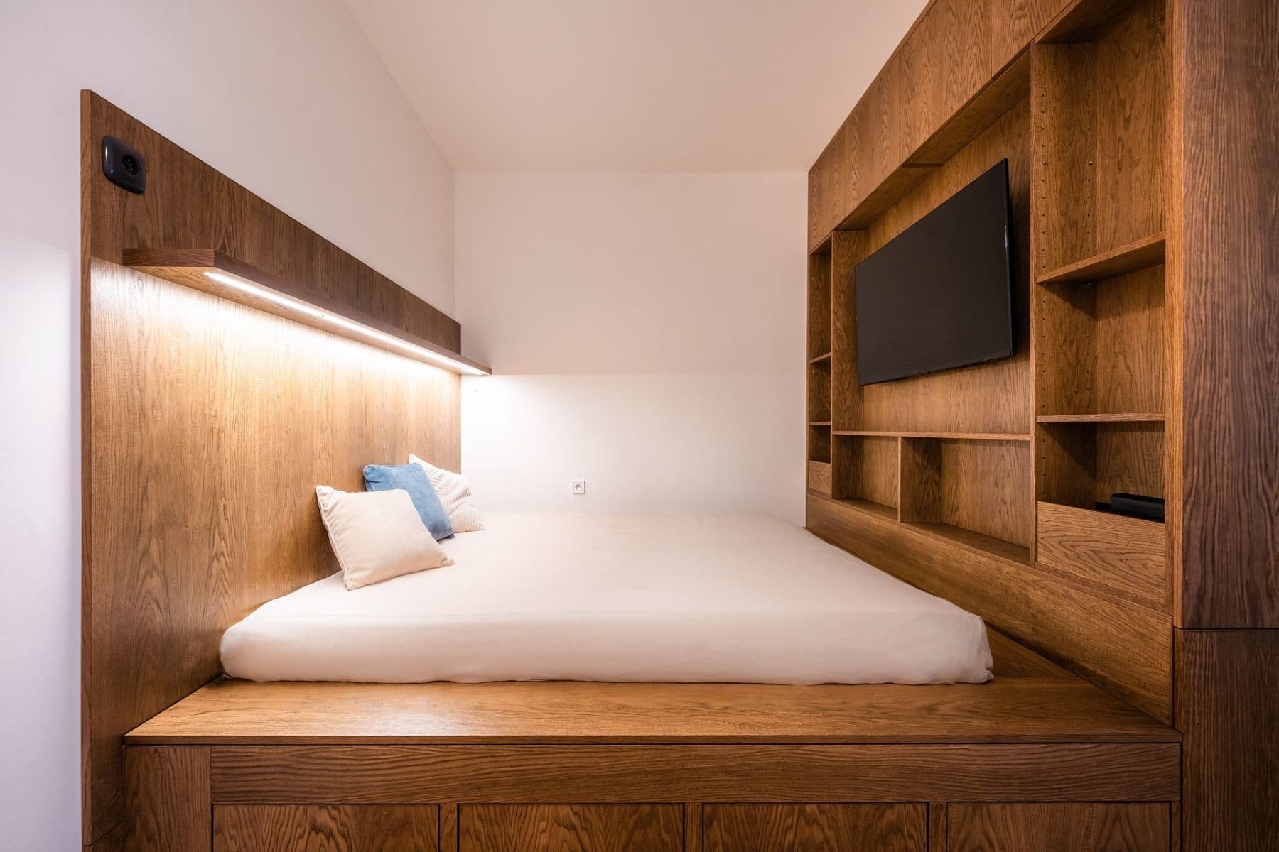 Studio flat to rent, 32 m², Ovenecká, Prague, Prague Studio flat to rent, 32 m², Ovenecká, Prague, Prague