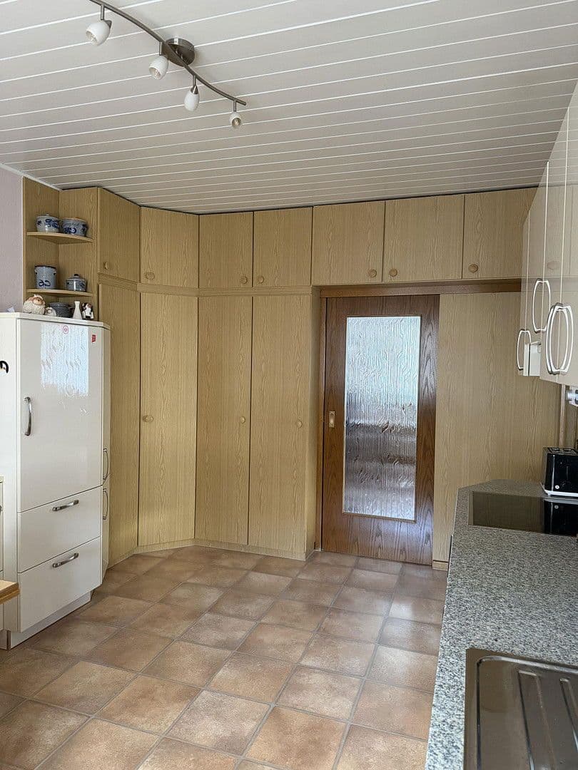 house for sale, 246 m², Sudetenstrasse 2, Lollar, Hesse house for sale, 246 m², Sudetenstrasse 2, Lollar, Hesse