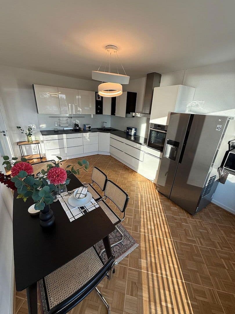 3 bedroom flat to rent, 90 m², Konrad-Adenauer-Ufer 31, Köln, North Rhine-Westphalia 3 bedroom flat to rent, 90 m², Konrad-Adenauer-Ufer 31, Köln, North Rhine-Westphalia