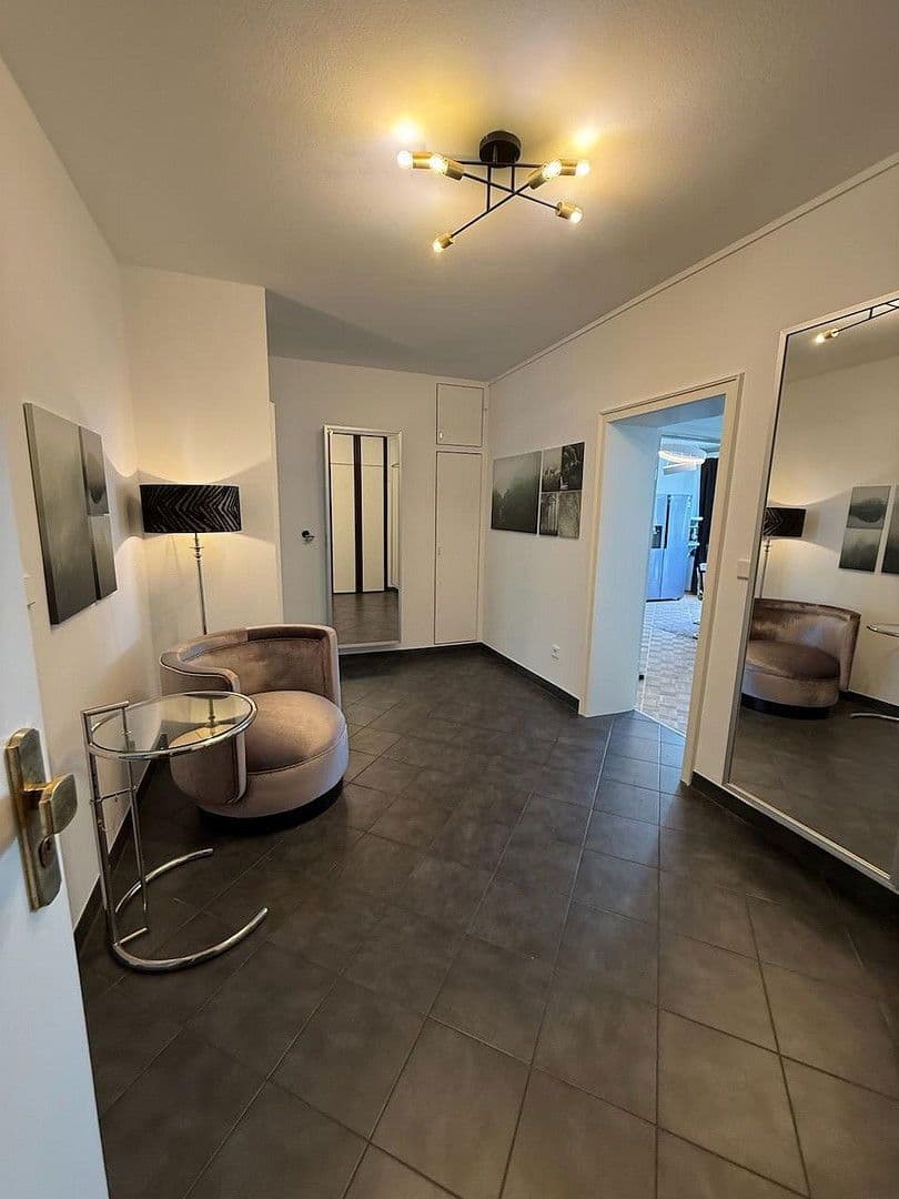 3 bedroom flat to rent, 90 m², Konrad-Adenauer-Ufer 31, Köln, North Rhine-Westphalia 3 bedroom flat to rent, 90 m², Konrad-Adenauer-Ufer 31, Köln, North Rhine-Westphalia