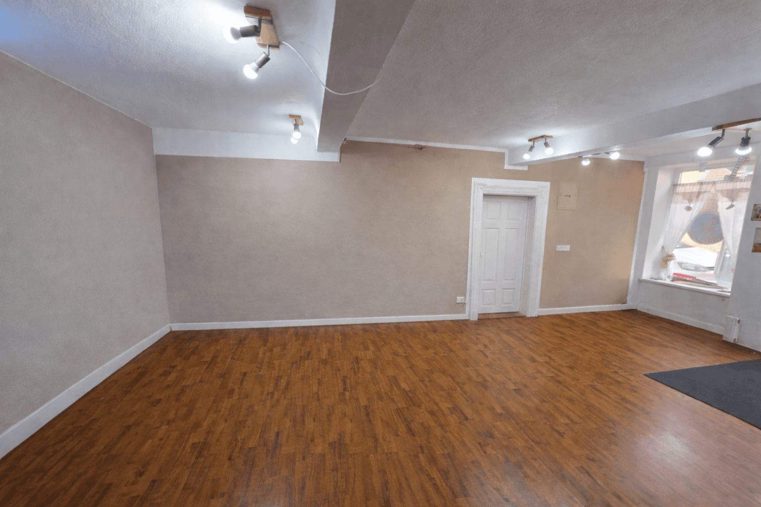 non-residential property to rent, 45 m², Erlangen, Bavaria non-residential property to rent, 45 m², Erlangen, Bavaria