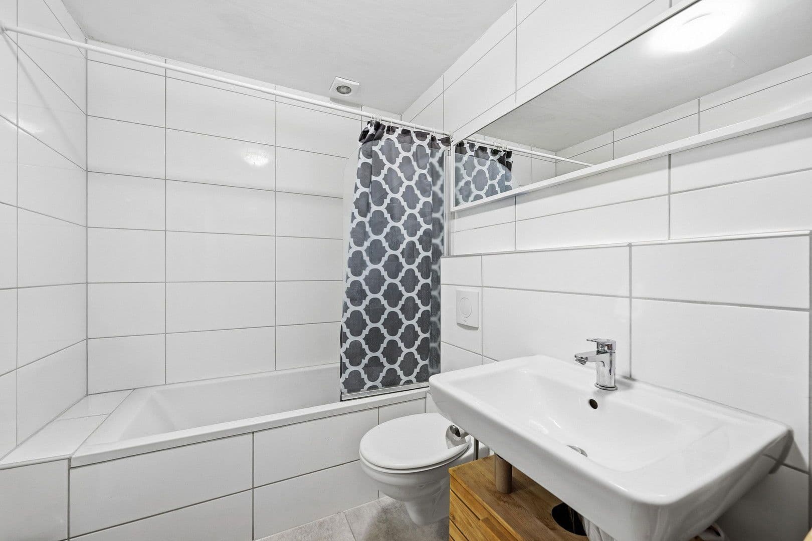 house for sale, 233 m², Besigheimer Str.12, Stuttgart, Baden-Württemberg house for sale, 233 m², Besigheimer Str.12, Stuttgart, Baden-Württemberg