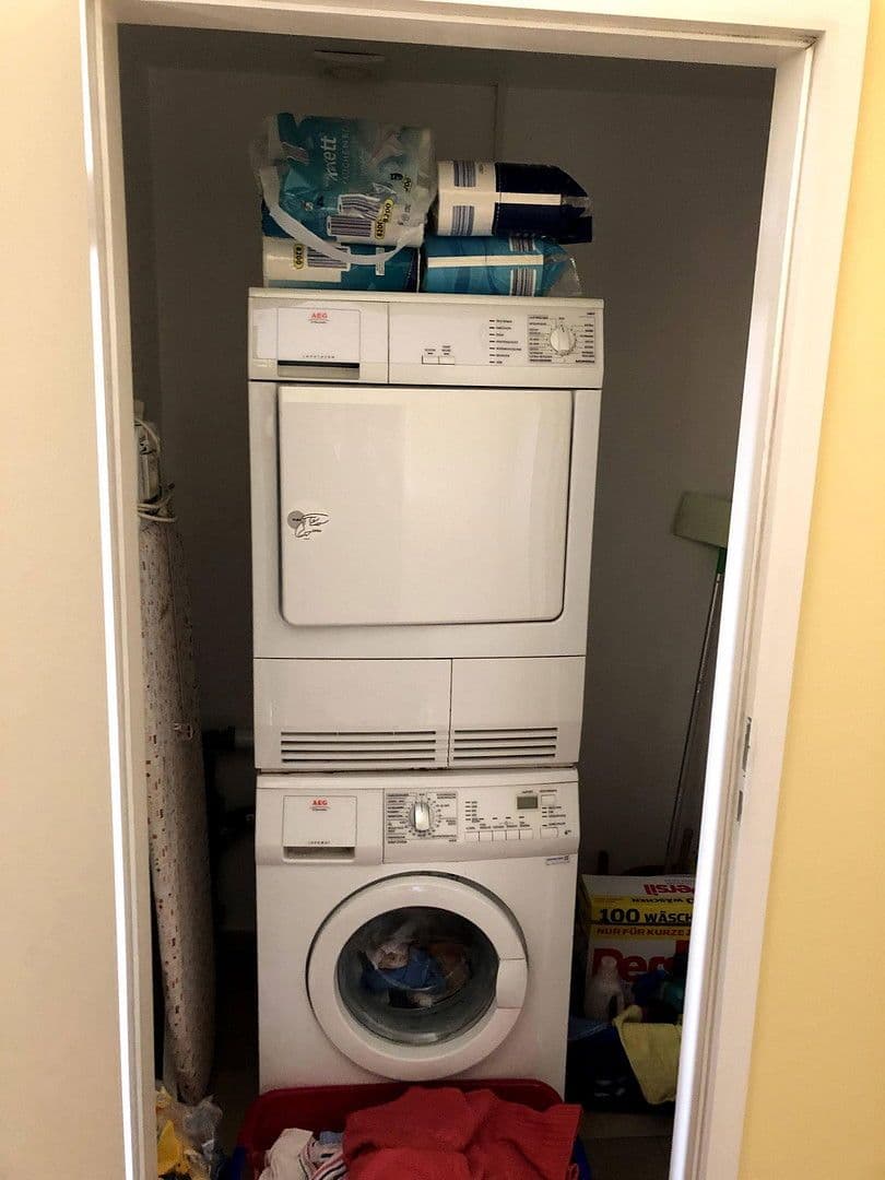 3 bedroom flat to rent, 160 m², Uerdingerstrasse 421, Krefeld, North Rhine-Westphalia 3 bedroom flat to rent, 160 m², Uerdingerstrasse 421, Krefeld, North Rhine-Westphalia