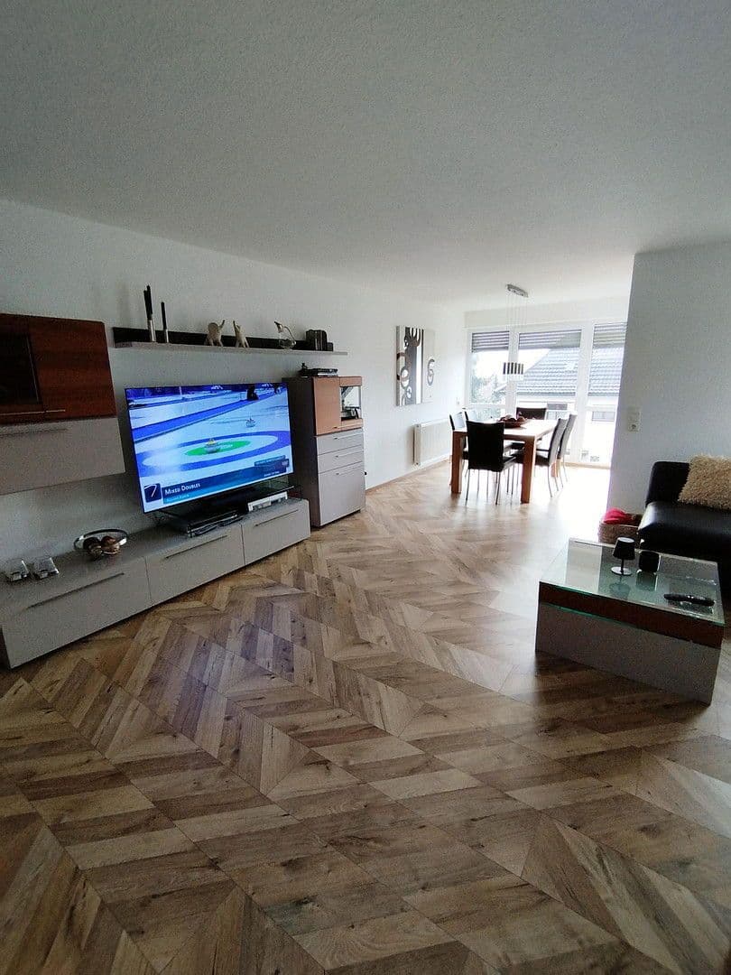 2 bedroom with open-plan kitchen flat to rent, 85 m², Ebersbach an der Fils, Baden-Württemberg 2 bedroom with open-plan kitchen flat to rent, 85 m², Ebersbach an der Fils, Baden-Württemberg