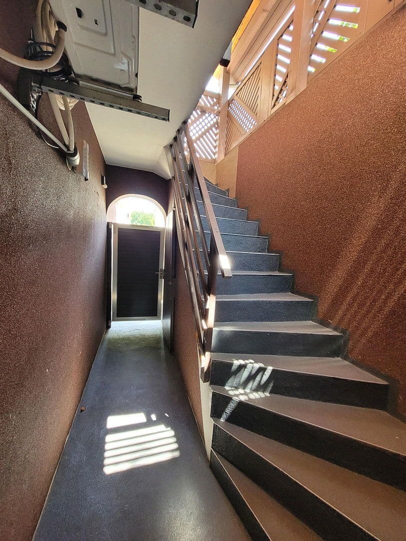 house for sale, 258 m², Ostfildern, Baden-Württemberg house for sale, 258 m², Ostfildern, Baden-Württemberg