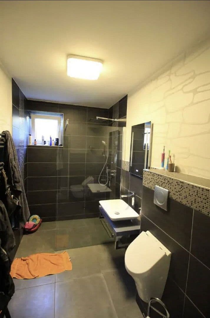 6 bedroom flat to rent, 180 m², Göttschieder Str. 7, Idar-Oberstein, Rhineland-Palatinate 6 bedroom flat to rent, 180 m², Göttschieder Str. 7, Idar-Oberstein, Rhineland-Palatinate