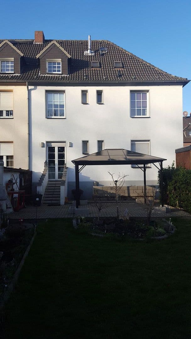 1 bedroom with open-plan kitchen flat to rent, 71 m², Duisburg, North Rhine-Westphalia 1 bedroom with open-plan kitchen flat to rent, 71 m², Duisburg, North Rhine-Westphalia