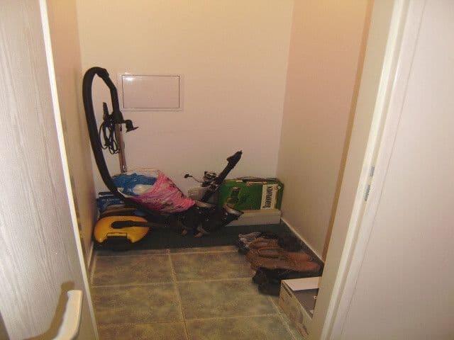 1 bedroom with open-plan kitchen flat to rent, 48 m², Zlonická, Prague, Prague 1 bedroom with open-plan kitchen flat to rent, 48 m², Zlonická, Prague, Prague