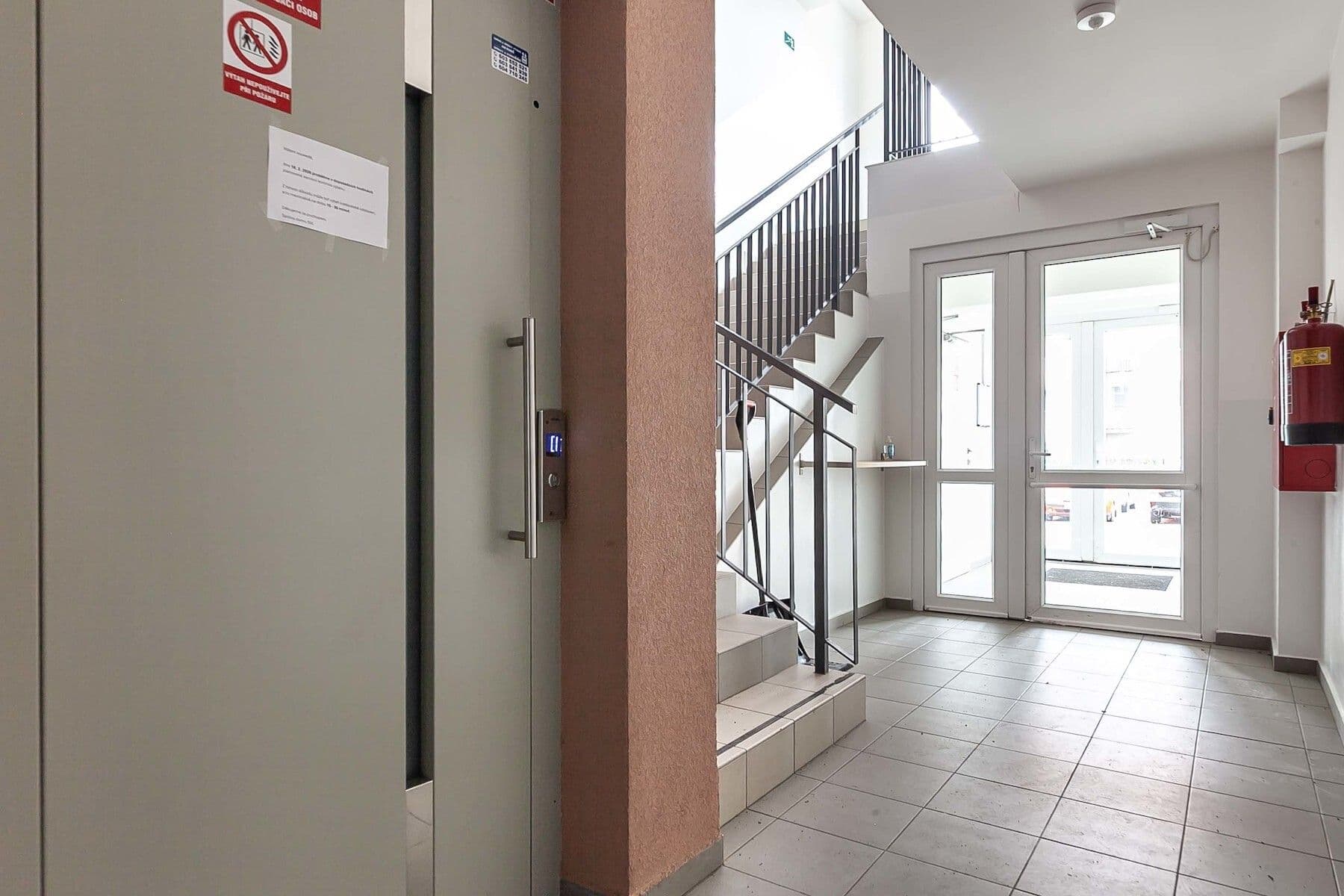 1 bedroom with open-plan kitchen flat for sale, 82 m², Ecksteinova, Chýně, Středočeský Region 1 bedroom with open-plan kitchen flat for sale, 82 m², Ecksteinova, Chýně, Středočeský Region