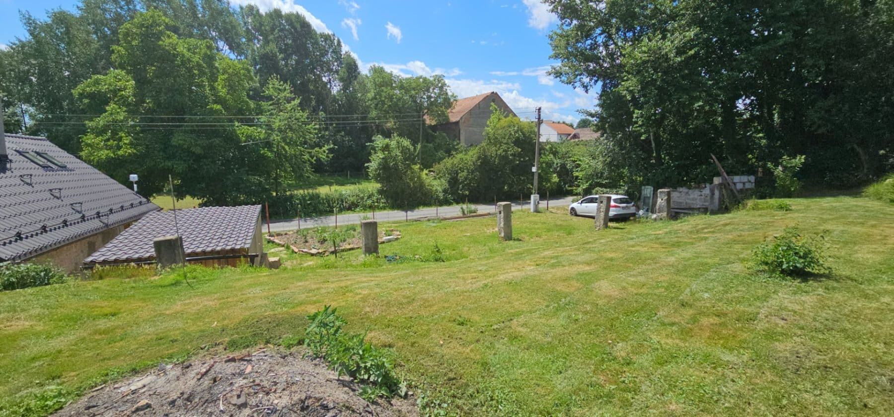 plot for sale, 700 m², Katusice, Středočeský Region plot for sale, 700 m², Katusice, Středočeský Region