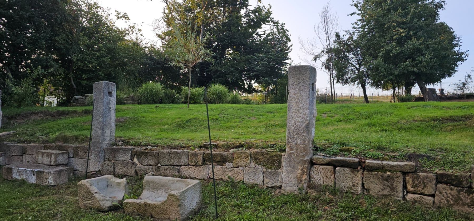 plot for sale, 700 m², Katusice, Středočeský Region plot for sale, 700 m², Katusice, Středočeský Region