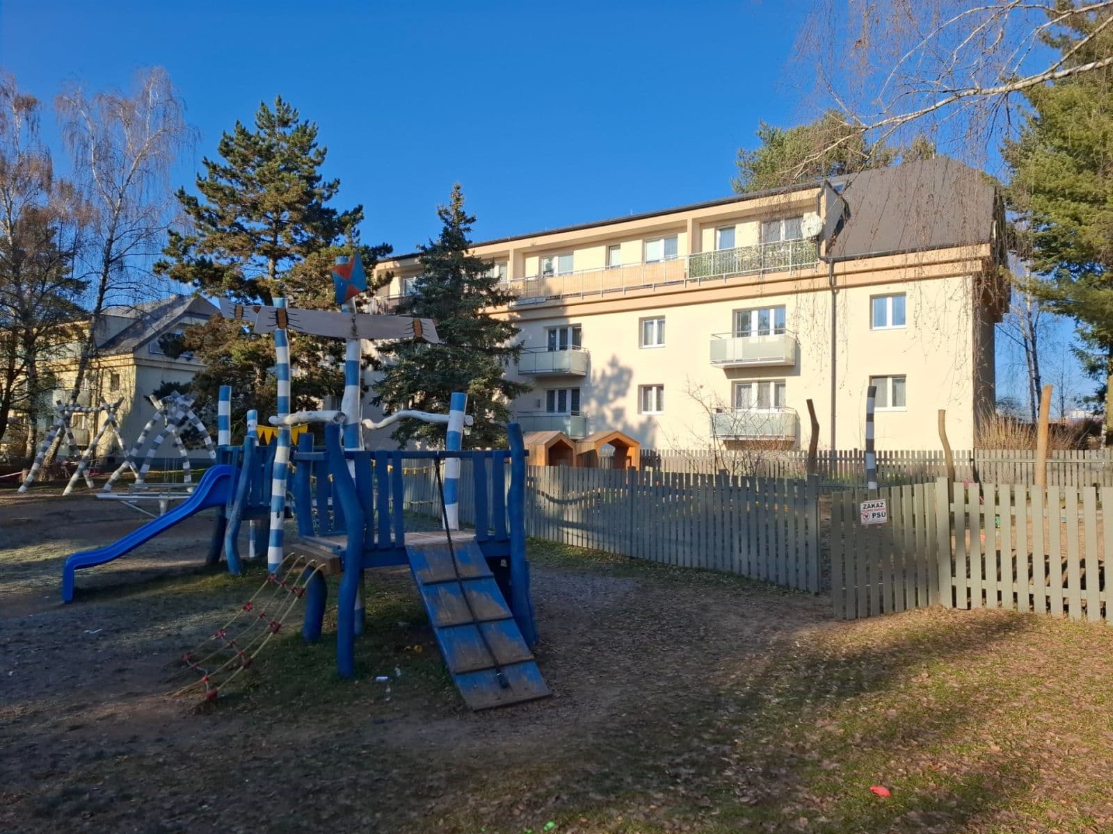 3 bedroom flat to rent, 73 m², Klecany, Středočeský Region 3 bedroom flat to rent, 73 m², Klecany, Středočeský Region