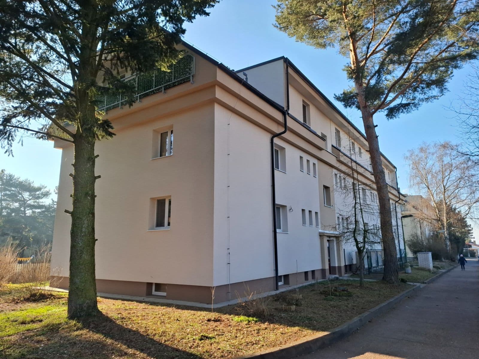 3 bedroom flat to rent, 73 m², Klecany, Středočeský Region 3 bedroom flat to rent, 73 m², Klecany, Středočeský Region