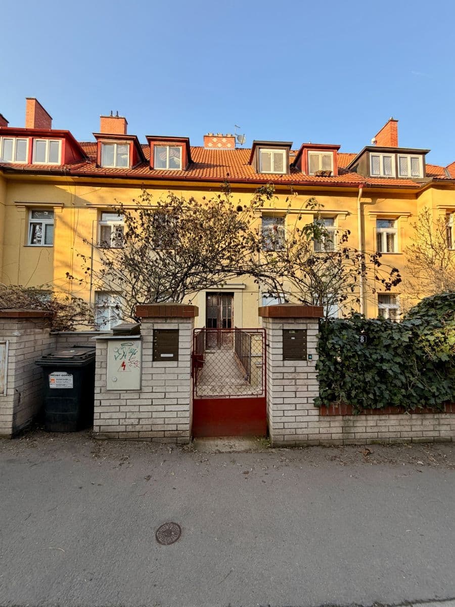 1 bedroom with open-plan kitchen flat to rent, 51 m², U Blaženky, Prague, Prague 1 bedroom with open-plan kitchen flat to rent, 51 m², U Blaženky, Prague, Prague