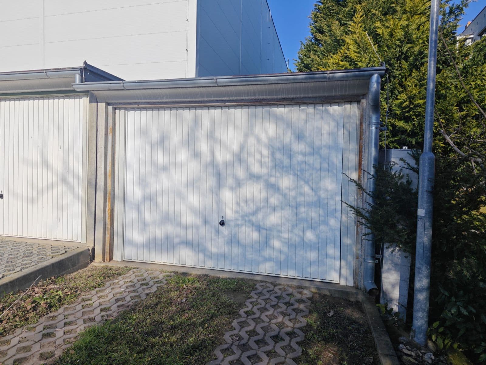 garage to rent, 19 m², Okružní, Hustopeče, Jihomoravský Region garage to rent, 19 m², Okružní, Hustopeče, Jihomoravský Region