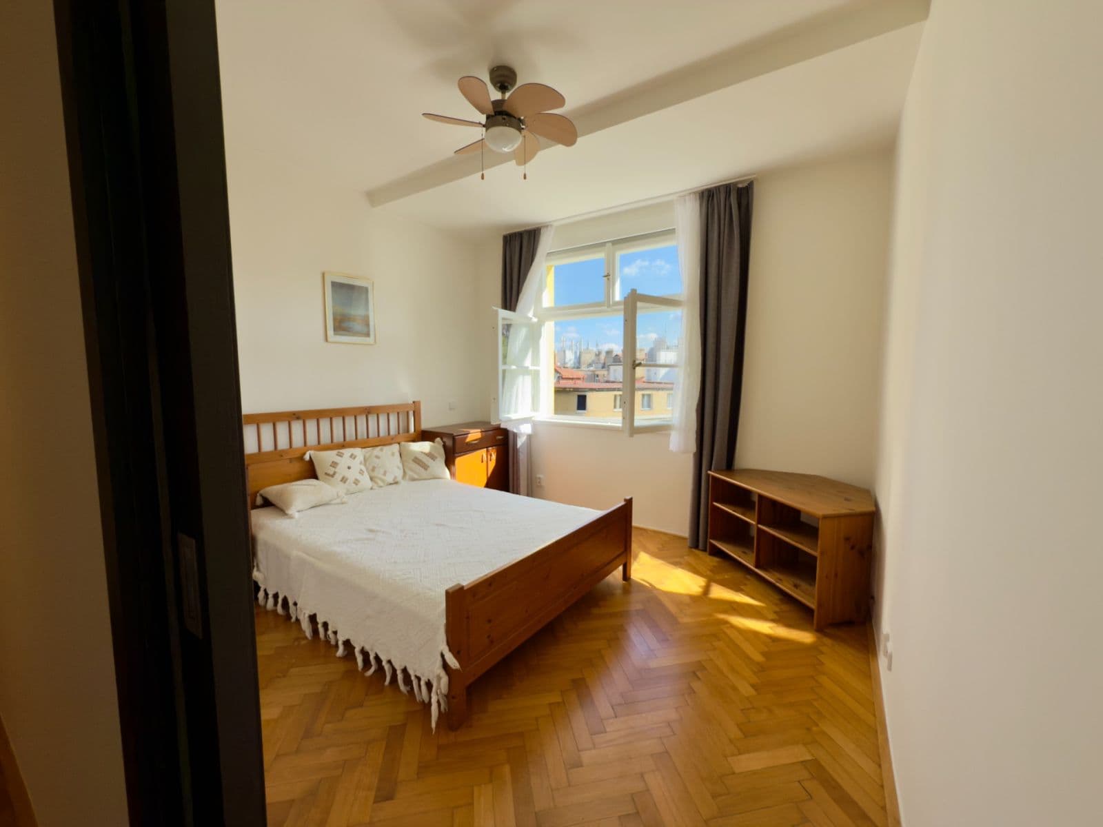 1 bedroom with open-plan kitchen flat to rent, 42 m², Pod Zvonařkou, Prague, Prague 1 bedroom with open-plan kitchen flat to rent, 42 m², Pod Zvonařkou, Prague, Prague