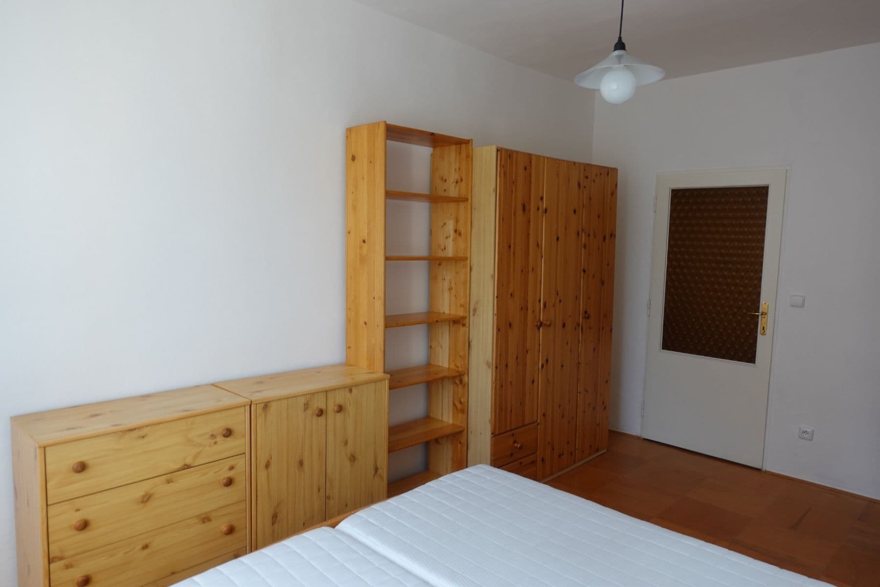 3 bedroom flat to rent, 67 m², Churáňovská, Prague, Prague 3 bedroom flat to rent, 67 m², Churáňovská, Prague, Prague