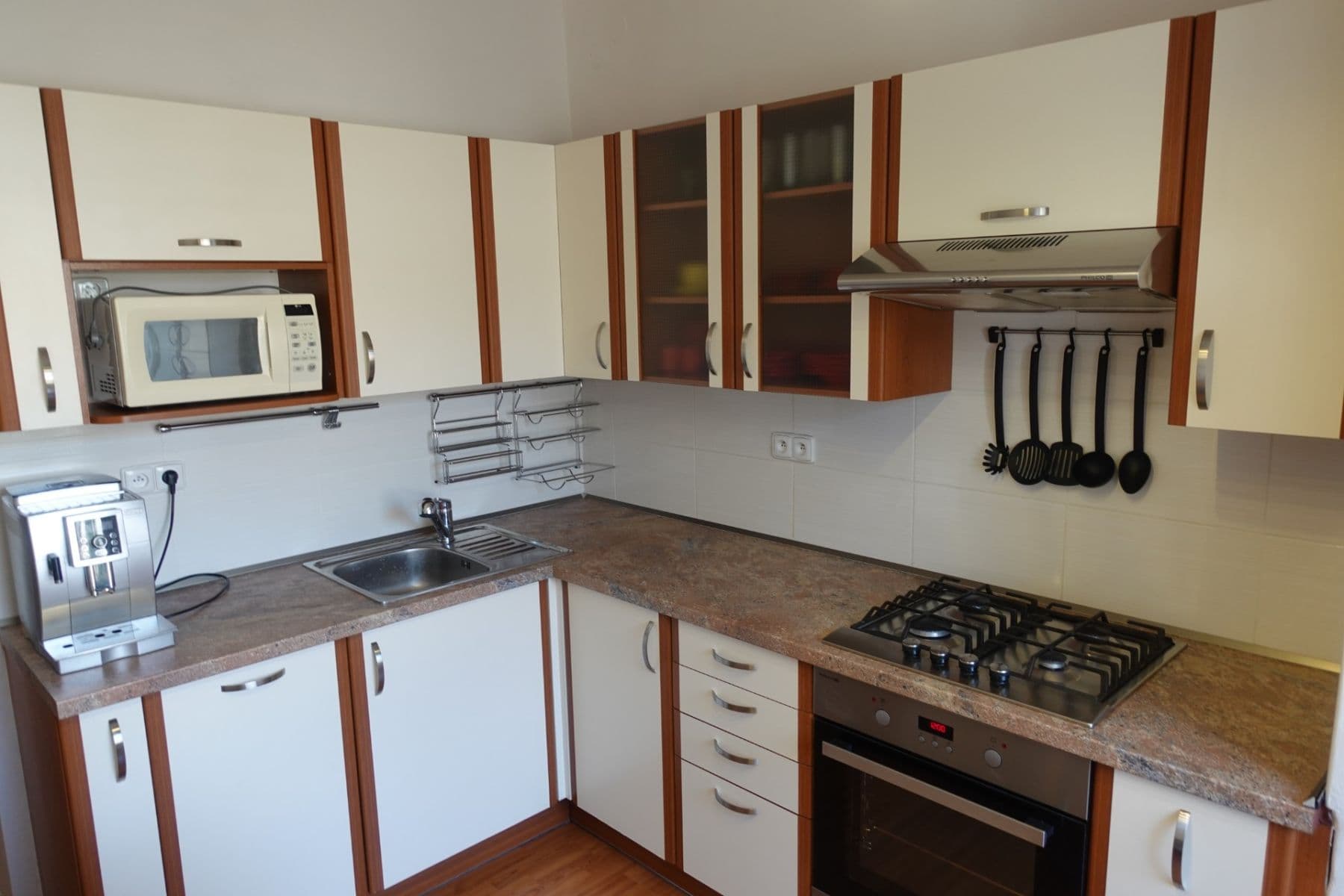 3 bedroom flat to rent, 67 m², Churáňovská, Prague, Prague 3 bedroom flat to rent, 67 m², Churáňovská, Prague, Prague