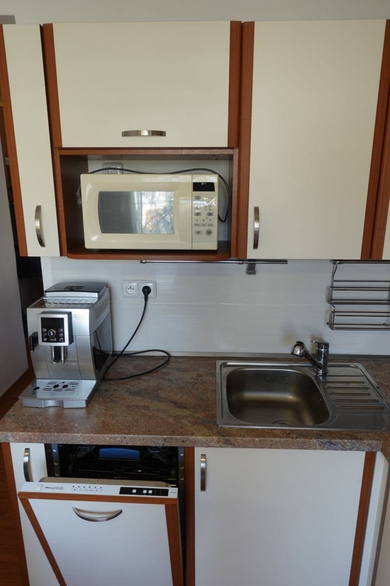 3 bedroom flat to rent, 67 m², Churáňovská, Prague, Prague 3 bedroom flat to rent, 67 m², Churáňovská, Prague, Prague