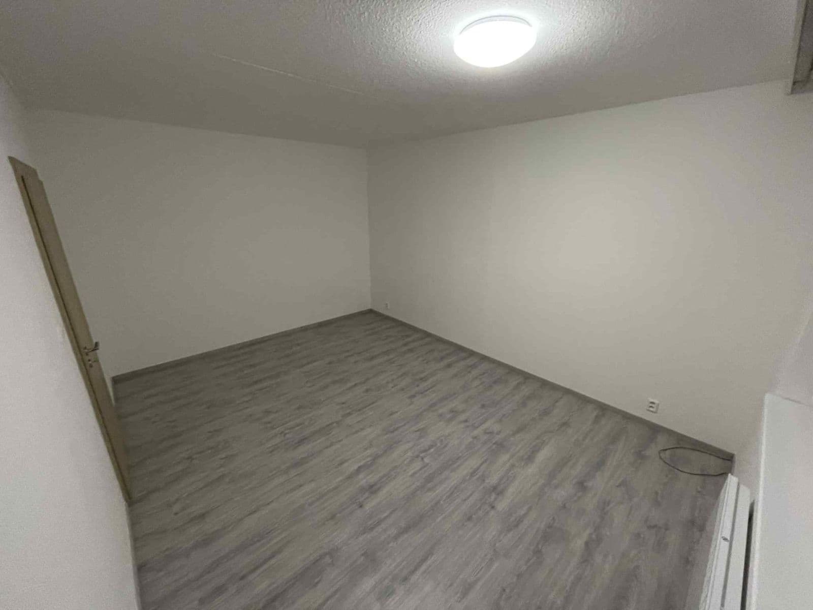 1 bedroom flat to rent, 33 m², Nádražní, Hrušovany nad Jevišovkou, Jihomoravský Region 1 bedroom flat to rent, 33 m², Nádražní, Hrušovany nad Jevišovkou, Jihomoravský Region