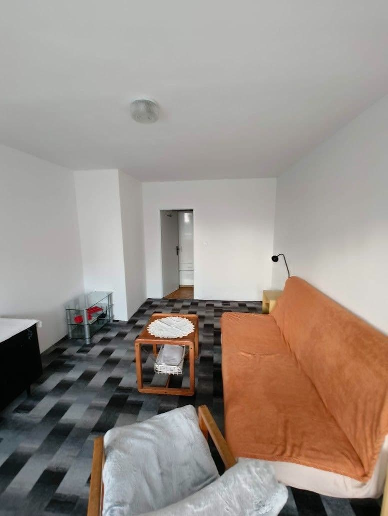 1 bedroom flat to rent, 37 m², Bellušova, Prague, Prague 1 bedroom flat to rent, 37 m², Bellušova, Prague, Prague