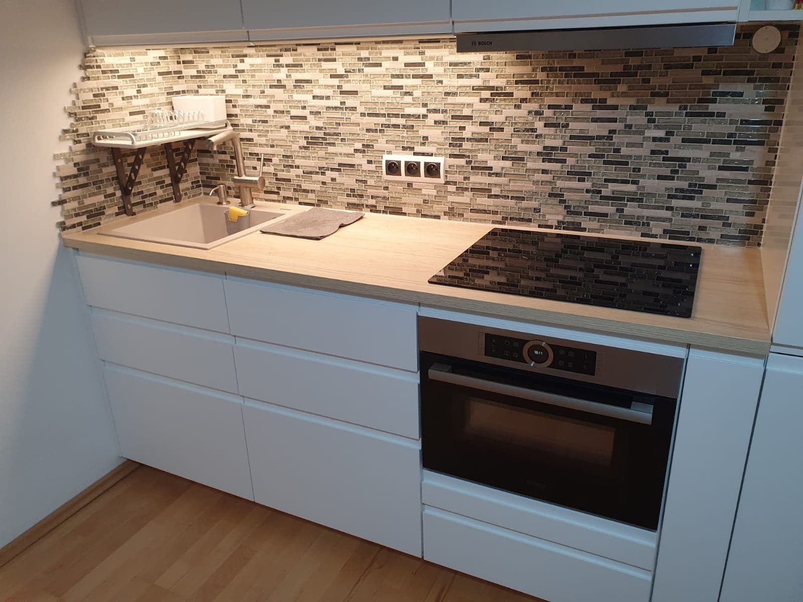 1 bedroom with open-plan kitchen flat to rent, 41 m², Na Rovnosti, Prague, Prague 1 bedroom with open-plan kitchen flat to rent, 41 m², Na Rovnosti, Prague, Prague