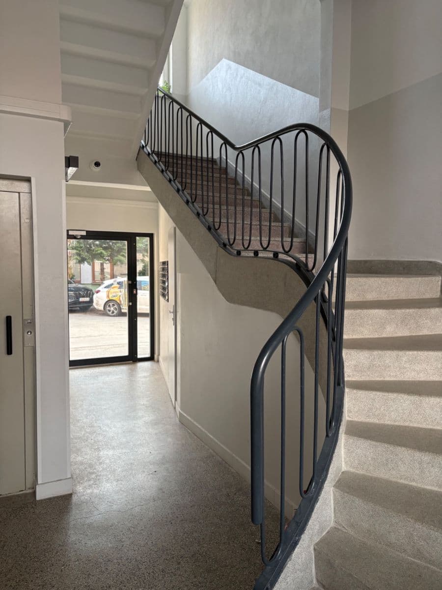 Small studio flat for sale, 16 m², Škultétyho, Nové Mesto, Bratislavský Region Small studio flat for sale, 16 m², Škultétyho, Nové Mesto, Bratislavský Region