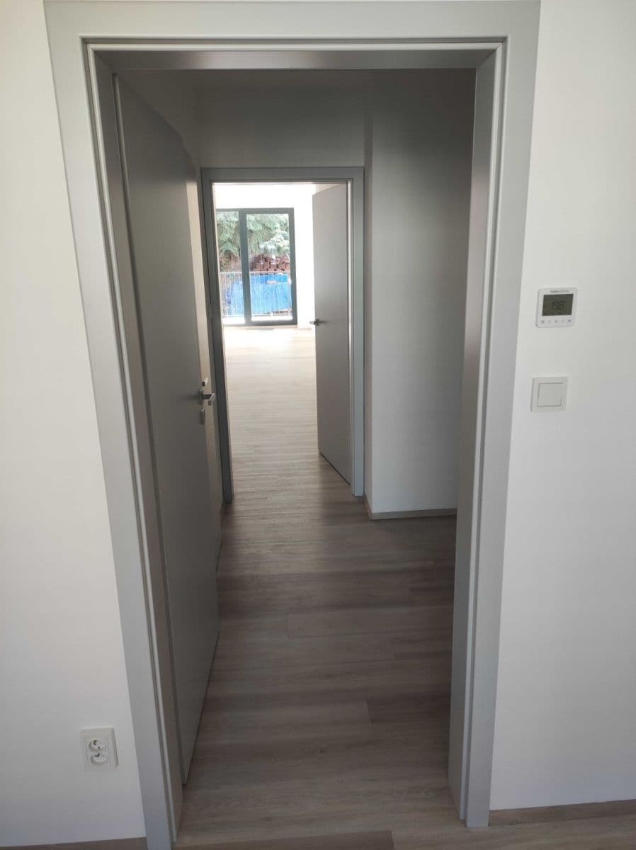 1 bedroom with open-plan kitchen flat to rent, 46 m², Jílkova, Brno, Jihomoravský Region 1 bedroom with open-plan kitchen flat to rent, 46 m², Jílkova, Brno, Jihomoravský Region