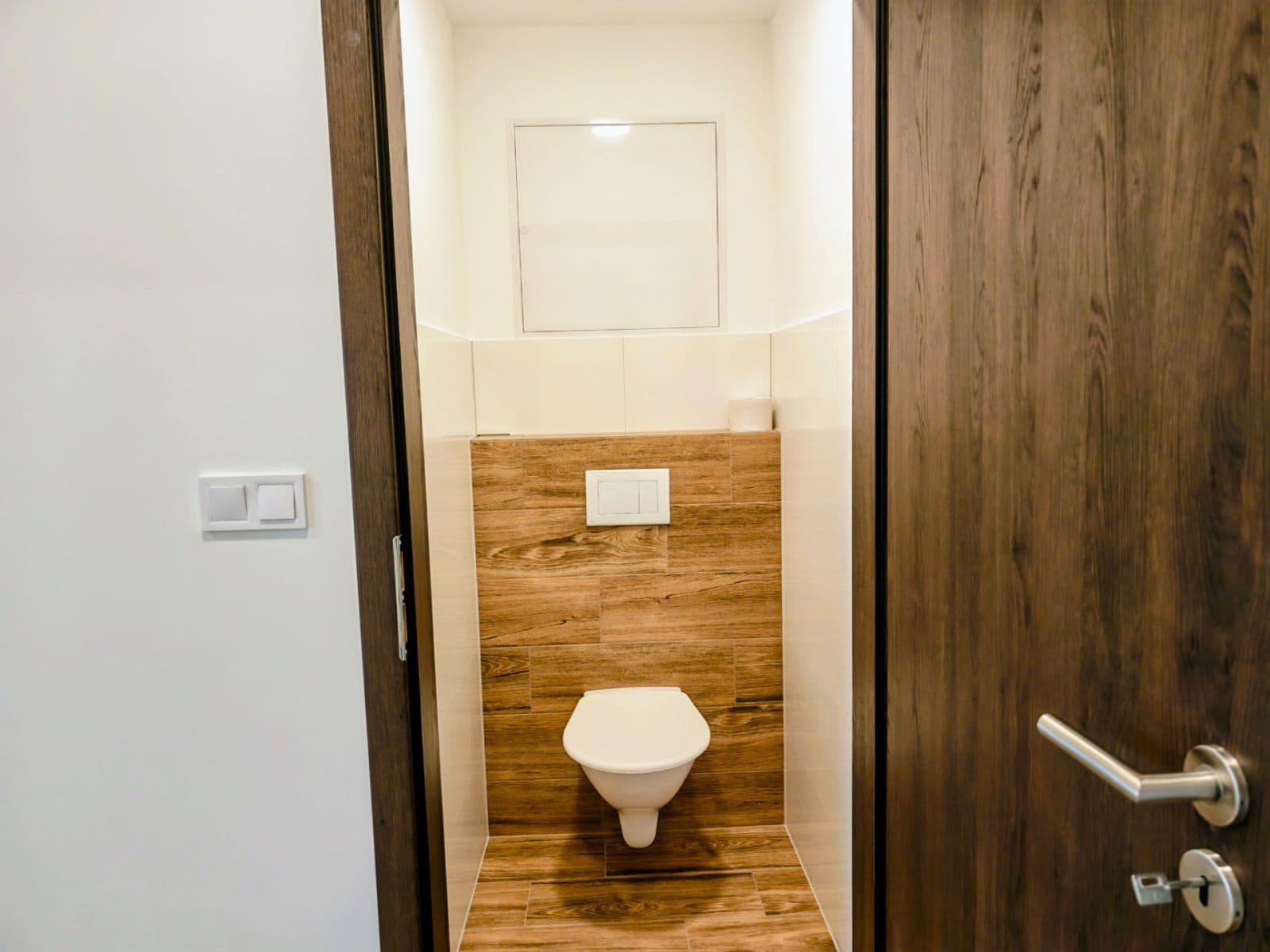 1 bedroom with open-plan kitchen flat to rent, 56 m², Topolová, Olomouc, Olomoucký Region 1 bedroom with open-plan kitchen flat to rent, 56 m², Topolová, Olomouc, Olomoucký Region