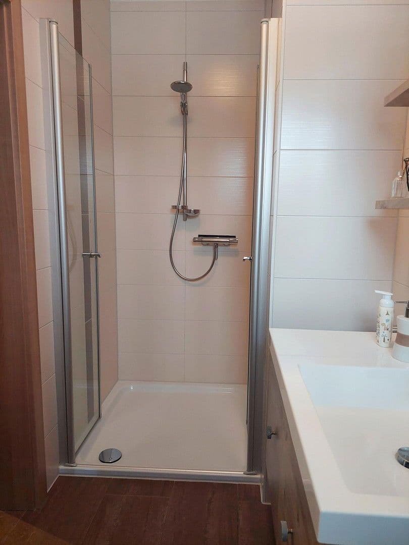 house for sale, 170 m², Laurentiusstraße 1, Oberlangen, Lower Saxony house for sale, 170 m², Laurentiusstraße 1, Oberlangen, Lower Saxony