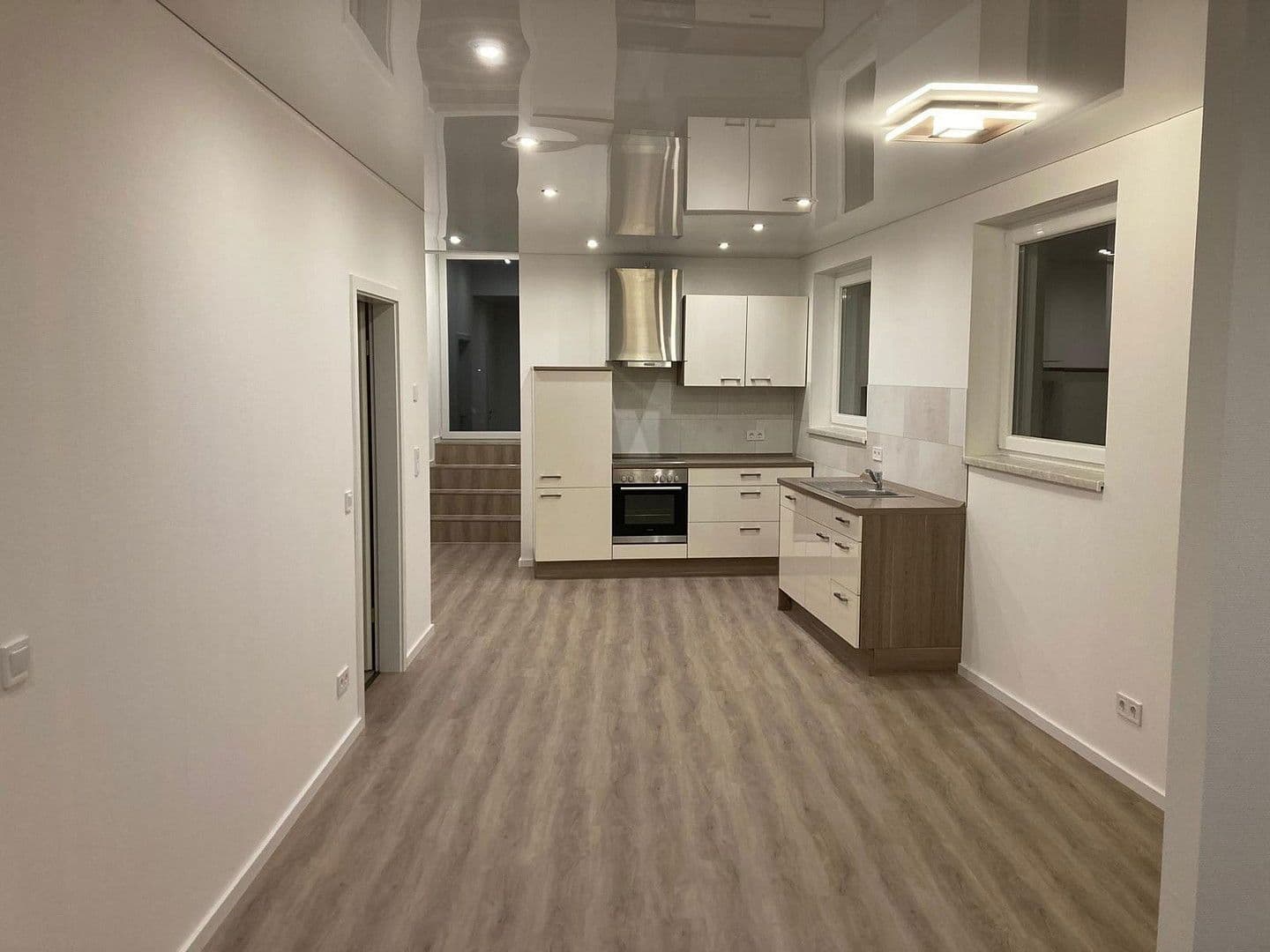 office to rent, 210 m², Eiserntalstraße 238, Siegen, North Rhine-Westphalia office to rent, 210 m², Eiserntalstraße 238, Siegen, North Rhine-Westphalia