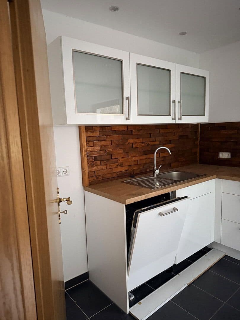 4 bedroom flat to rent, 155 m², Hauptstrasse. 139, Gorxheimertal, Hesse 4 bedroom flat to rent, 155 m², Hauptstrasse. 139, Gorxheimertal, Hesse