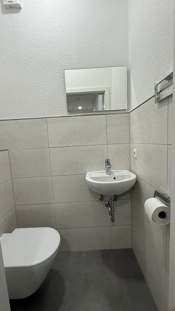 5 bedroom flat to rent, 117 m², Andernach, Rhineland-Palatinate 5 bedroom flat to rent, 117 m², Andernach, Rhineland-Palatinate