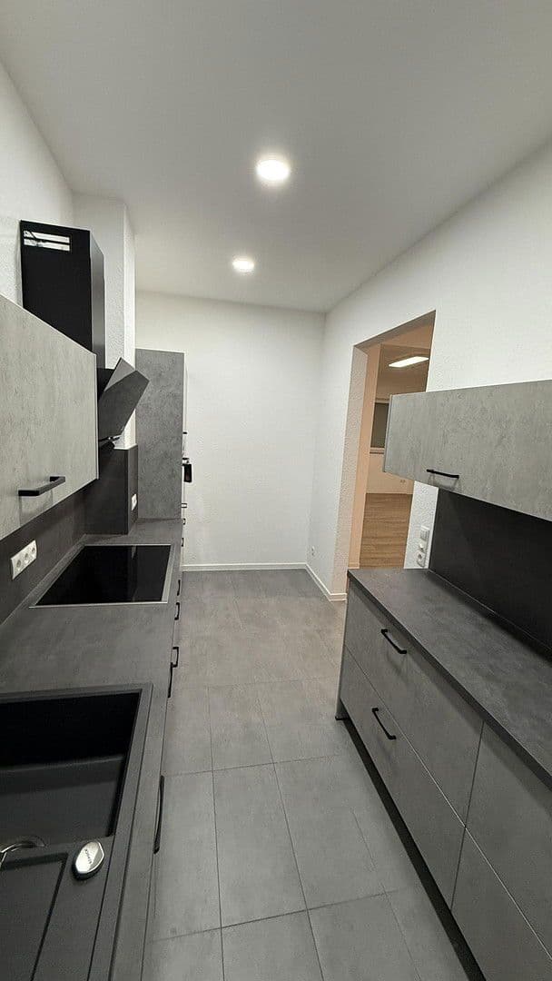 5 bedroom flat to rent, 117 m², Andernach, Rhineland-Palatinate 5 bedroom flat to rent, 117 m², Andernach, Rhineland-Palatinate