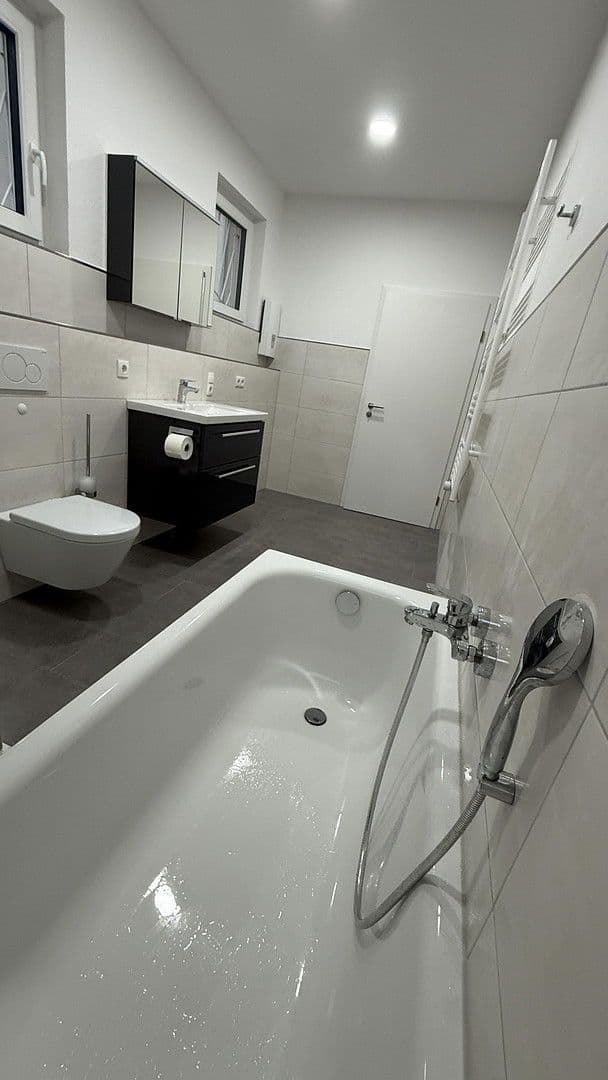 5 bedroom flat to rent, 117 m², Andernach, Rhineland-Palatinate 5 bedroom flat to rent, 117 m², Andernach, Rhineland-Palatinate