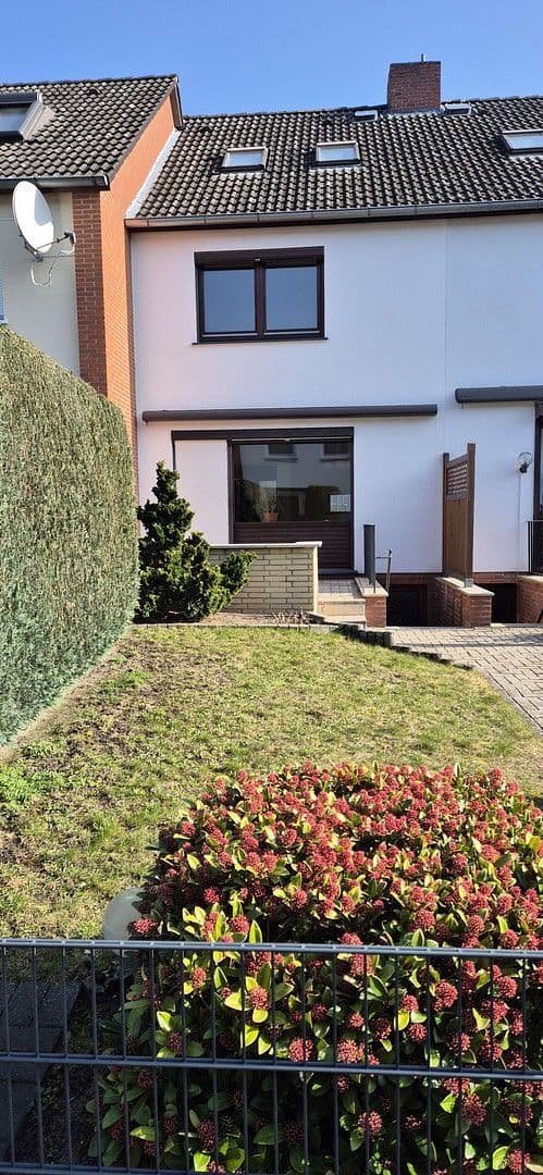 house for sale, 90 m², Neu Wulmstorf, Lower Saxony house for sale, 90 m², Neu Wulmstorf, Lower Saxony