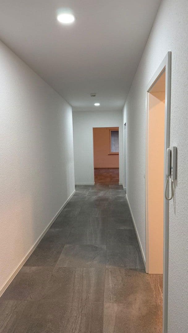 3 bedroom flat to rent, 102 m², Andernach, Rhineland-Palatinate 3 bedroom flat to rent, 102 m², Andernach, Rhineland-Palatinate