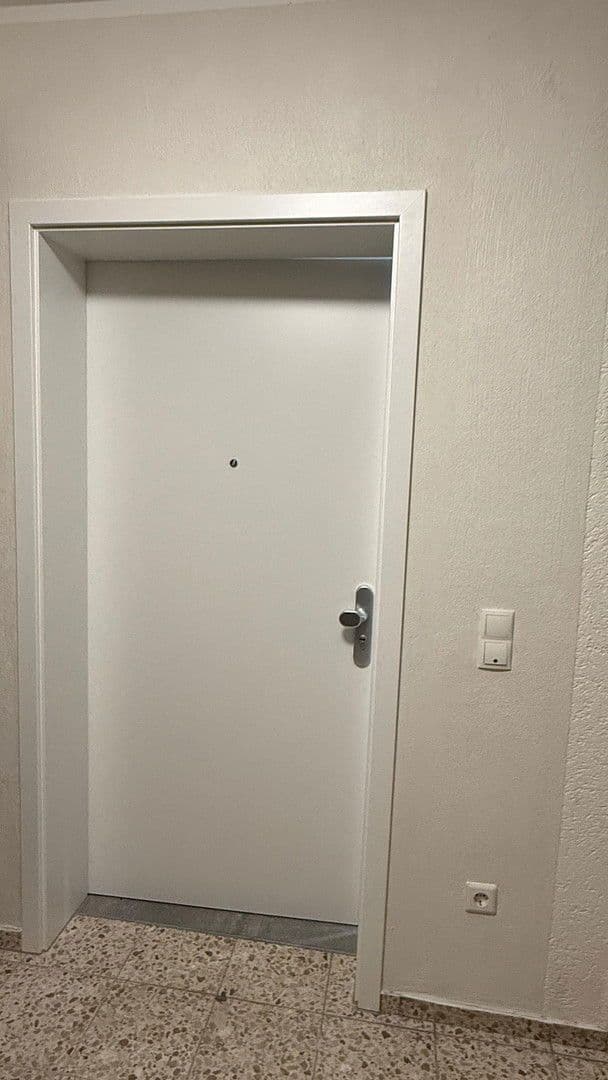 3 bedroom flat to rent, 102 m², Andernach, Rhineland-Palatinate 3 bedroom flat to rent, 102 m², Andernach, Rhineland-Palatinate