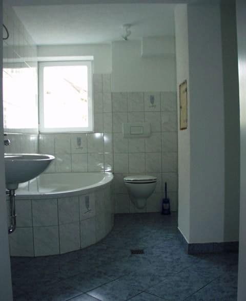 house for sale, 270 m², Dorfstr. 13, Vöhringen, Baden-Württemberg house for sale, 270 m², Dorfstr. 13, Vöhringen, Baden-Württemberg