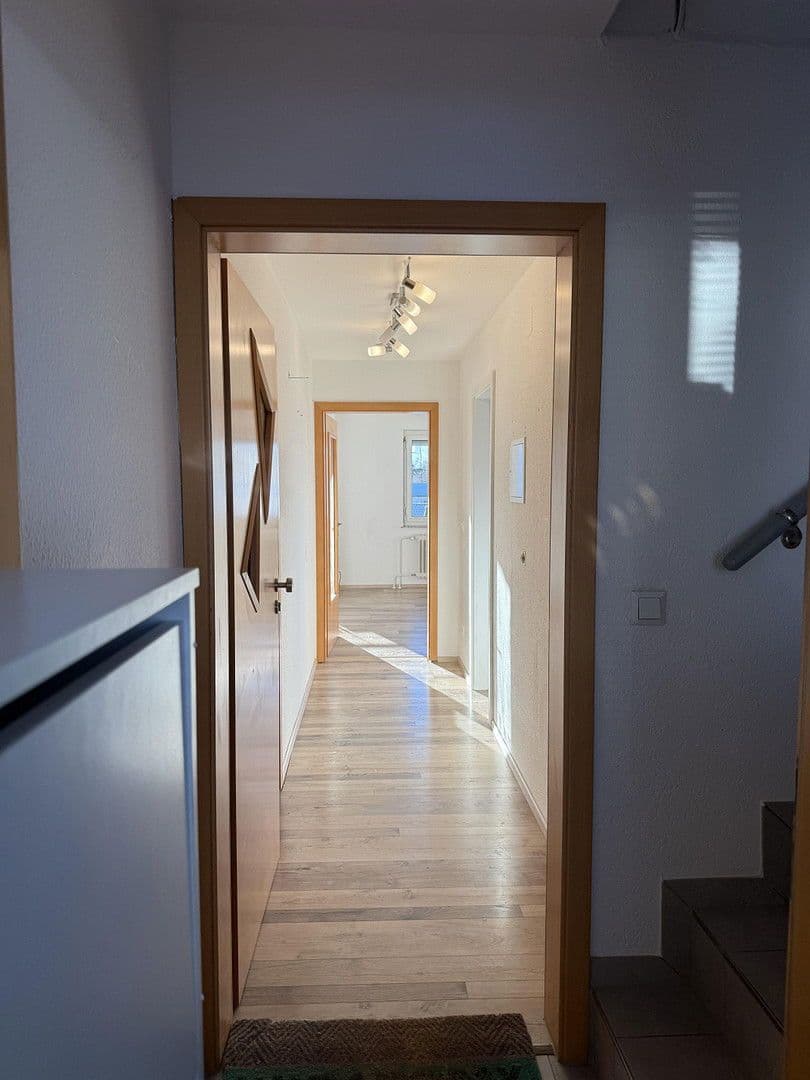 1 bedroom with open-plan kitchen flat to rent, 63 m², Friedrichshafen, Baden-Württemberg 1 bedroom with open-plan kitchen flat to rent, 63 m², Friedrichshafen, Baden-Württemberg